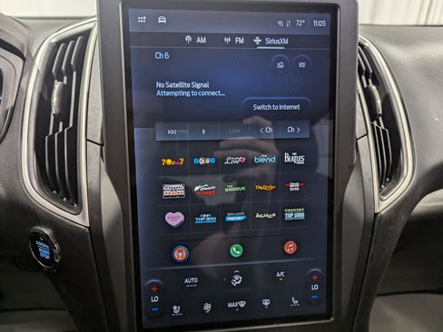 Used 2024 Ford Edge SEL w/ Convenience Package image 18