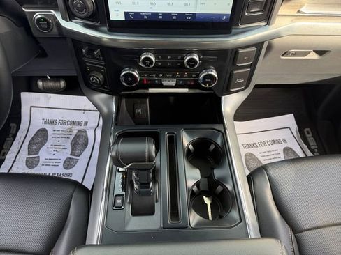 Used 2022 Ford F150 Lariat w/ Max Trailer Tow Package image 15