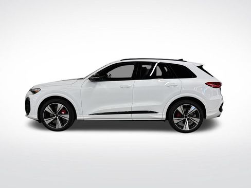 New 2026 Audi SQ5 Premium Plus AWD/4WD image 2