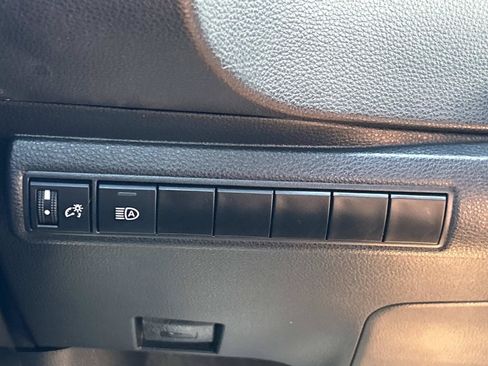 Used 2024 Toyota Corolla LE FWD image 19