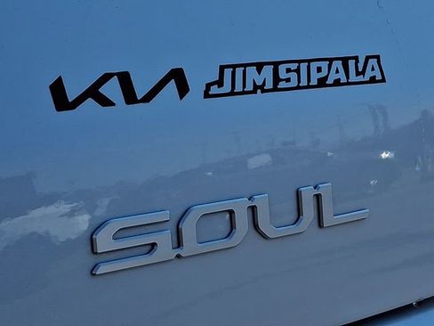 Certified 2023 Kia Soul EX image 31
