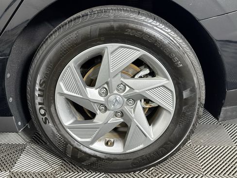 Used 2025 Hyundai Sonata SE FWD image 35