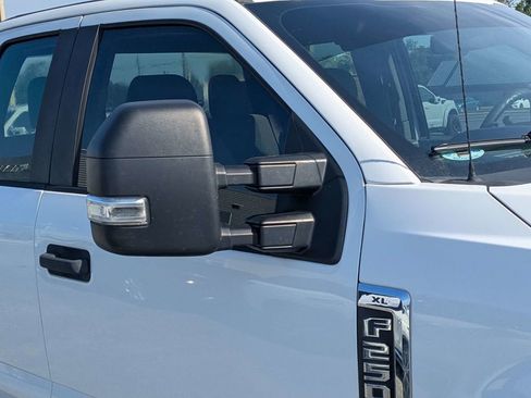 Used 2019 Ford F250 XL w/ XL Value Package AWD/4WD image 10