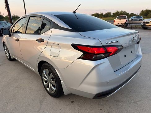Used 2021 Nissan Versa S image 8