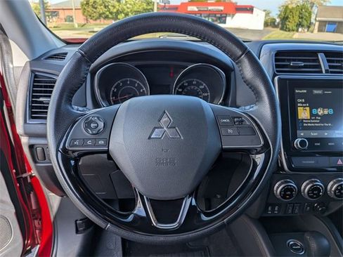 Used 2024 Mitsubishi Outlander Sport ES image 17