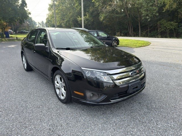 Used 2012 Ford Fusion SE FWD image 1