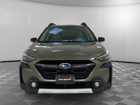 Used 2023 Subaru Outback Limited AWD/4WD image 8