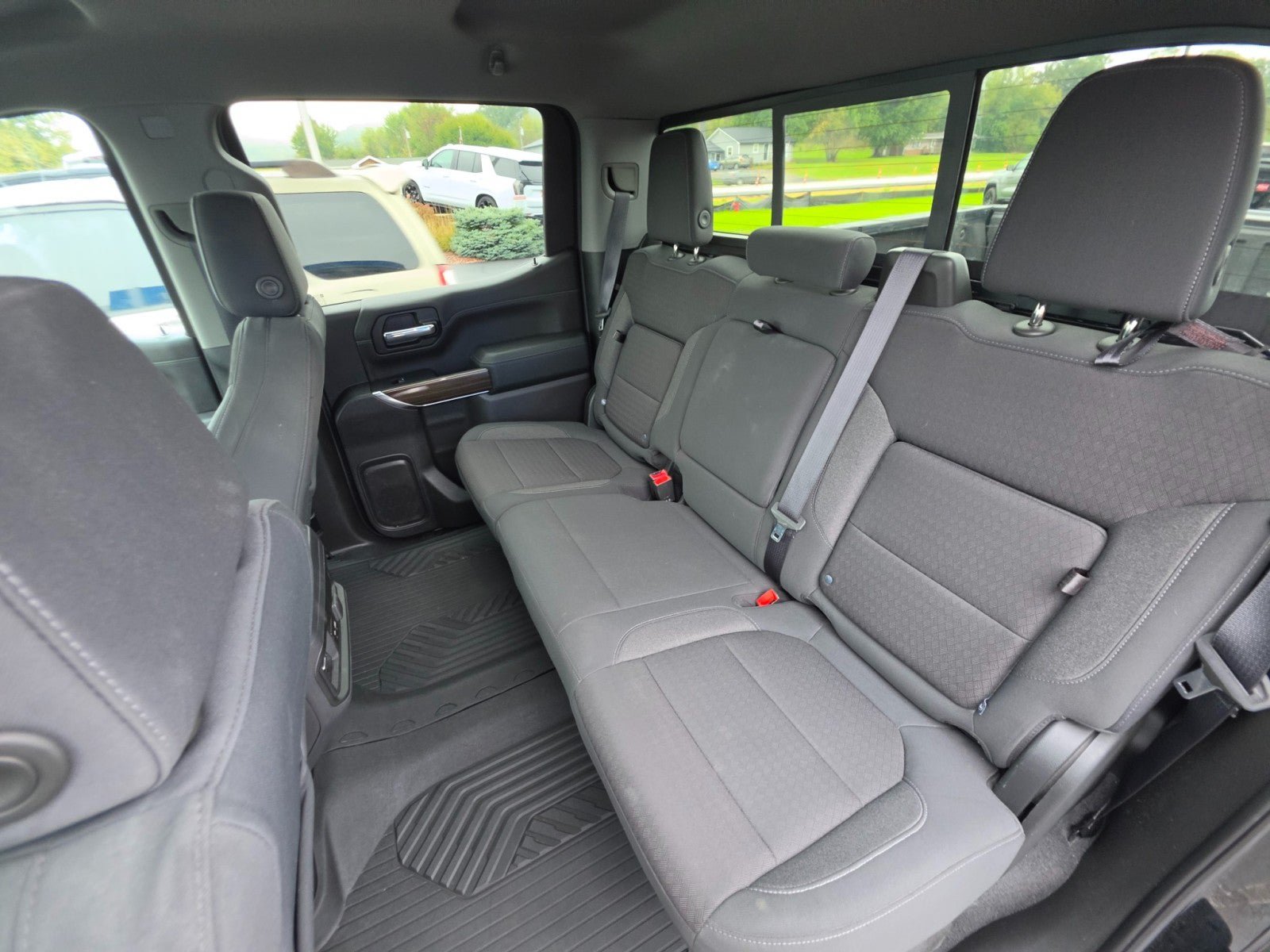 Used 2020 Chevrolet Silverado 1500 RST AWD/4WD image 21