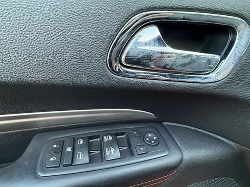 Used 2017 Dodge Durango R/T w/ Technology Group image 16