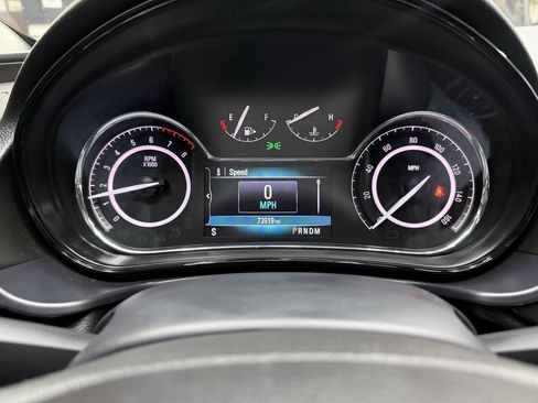 Used 2017 Buick Regal Sport Touring FWD image 23