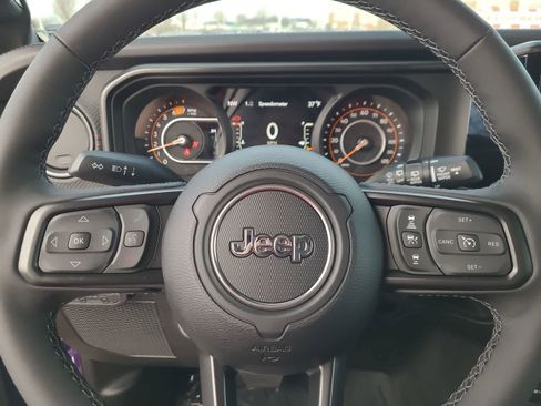 New 2026 Jeep Wrangler Unlimited Rubicon image 23