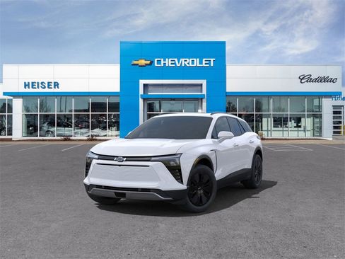 New 2025 Chevrolet Blazer EV LT image 8