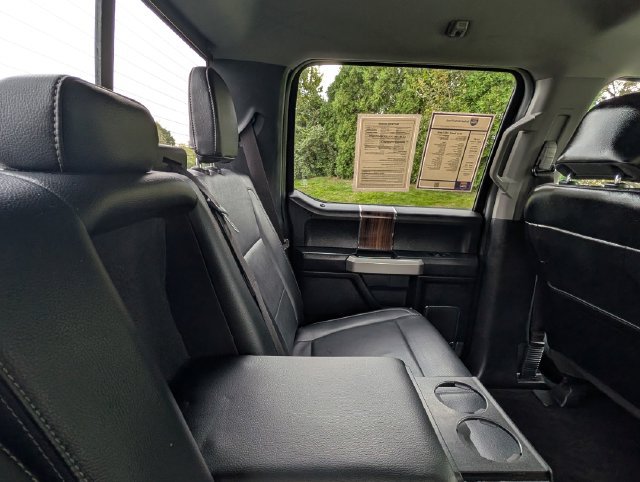 Used 2015 Ford F150 Lariat w/ Equipment Group 501A Mid AWD/4WD image 25