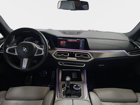 Used 2023 BMW X5 sDrive40i w/ M Sport Package image 12