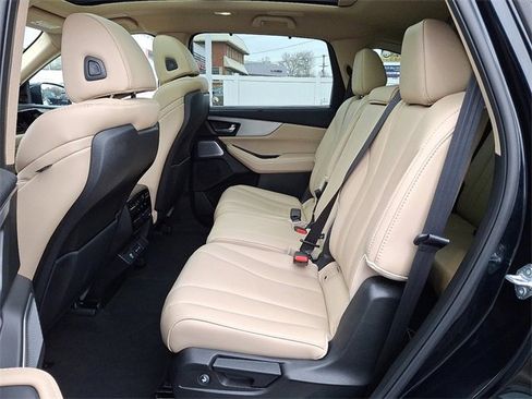 Used 2025 Acura MDX w/ Technology Package image 10