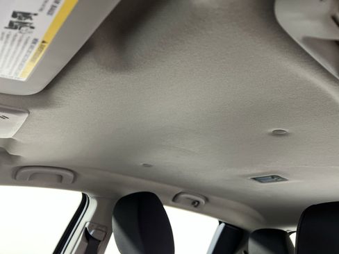 Used 2020 Chevrolet Sonic LT image 24