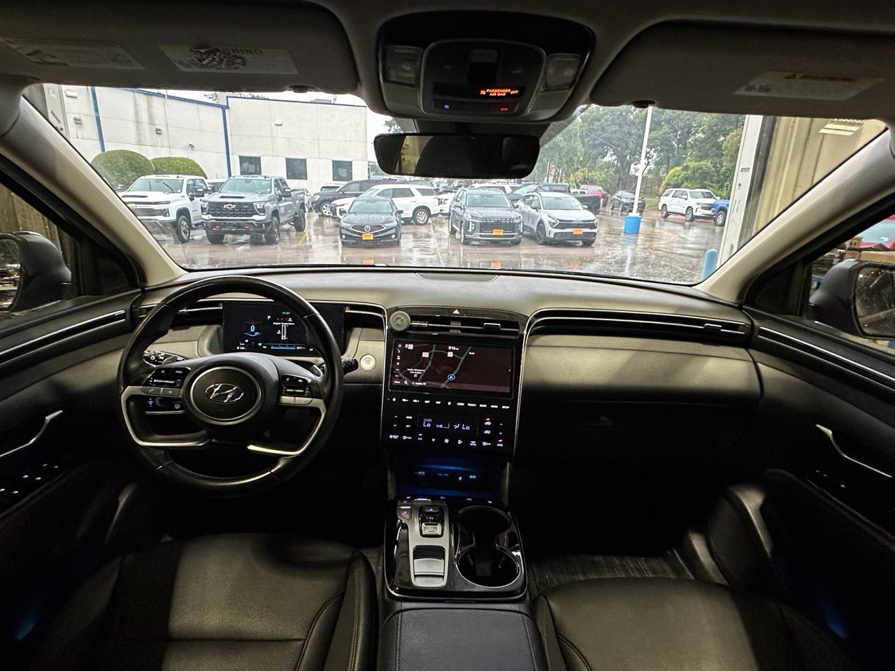 Used 2023 Hyundai Tucson SEL w/ Cargo Package AWD/4WD image 11