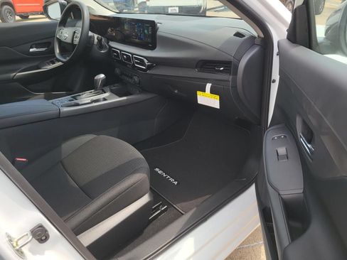New 2027 Nissan Sentra S w/ Floor Mat Package FWD image 10