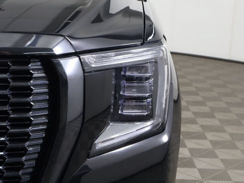 Used 2024 GMC Yukon Denali Ultimate AWD/4WD image 20