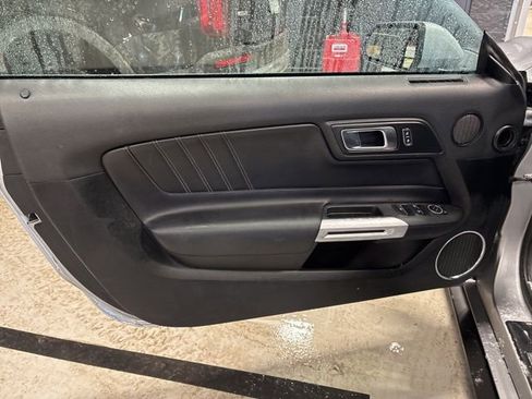 Used 2023 Ford Mustang Premium image 9