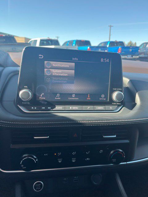 Used 2023 Nissan Rogue S AWD/4WD image 42