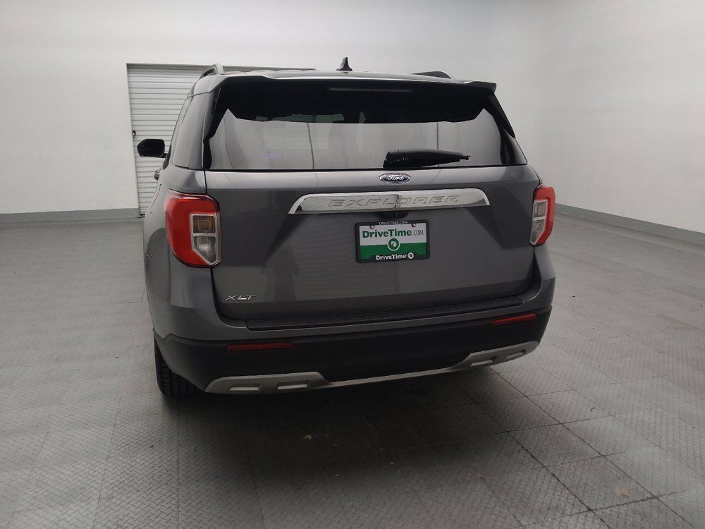Used 2023 Ford Explorer XLT w/ Equipment Group 202A RWD image 6