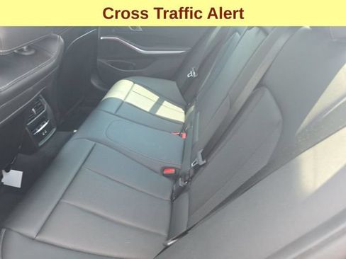 Used 2026 BMW 330i xDrive Sedan AWD/4WD image 11