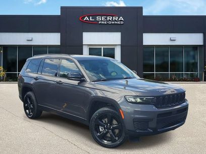Used 2022 Jeep Grand Cherokee L Laredo