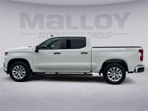 Used 2022 Chevrolet Silverado 1500 Custom image 6