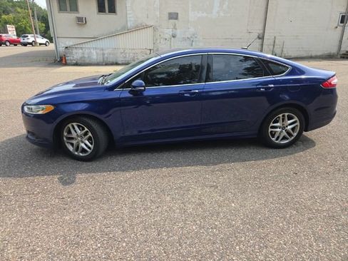 Used 2013 Ford Fusion SE FWD image 6