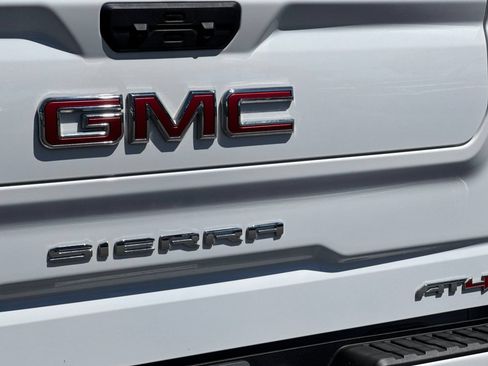 Used 2025 GMC Sierra 1500 AT4 AWD/4WD image 33