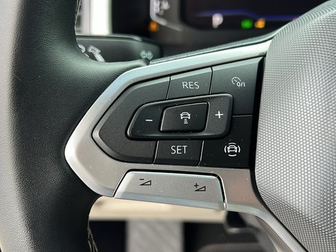 Used 2022 Volkswagen Atlas SE image 26