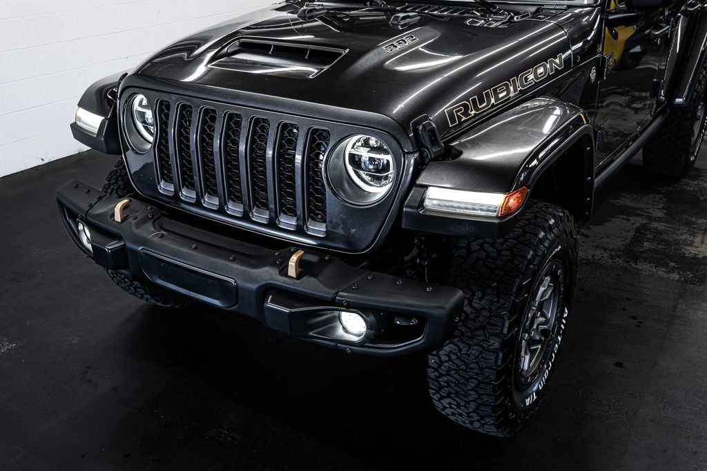 Used 2022 Jeep Wrangler Unlimited Rubicon w/ Trailer Tow Package AWD/4WD image 11
