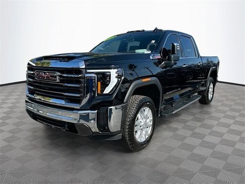Used 2024 GMC Sierra 2500 SLT w/ SLT Premium Package image 3