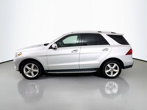 Used 2018 Mercedes-Benz GLE 350 4MATIC image 4