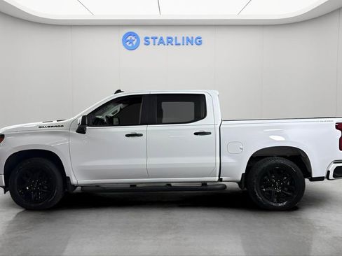 Used 2026 Chevrolet Silverado 1500 Custom w/ Turbomax Blackout Package RWD image 3