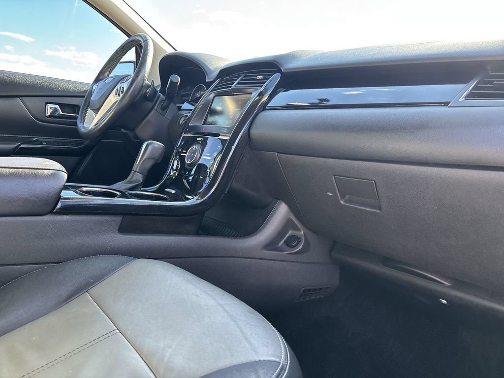 Used 2014 Ford Edge Sport w/ Driver Entry Package AWD/4WD image 34
