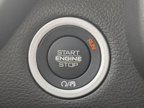 Used 2022 RAM 1500 Big Horn AWD/4WD image 24