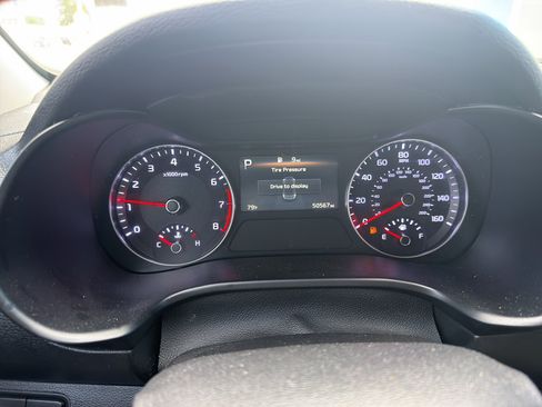 Used 2024 Kia Forte LXS FWD image 15