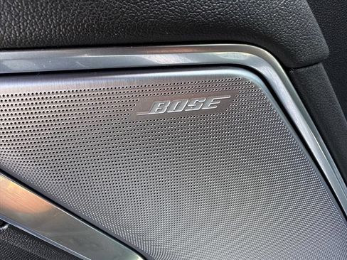Used 2023 Chevrolet Silverado 1500 High Country w/ High Country Premium Package AWD/4WD image 16
