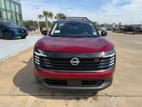 Used 2025 Nissan Kicks SR image 8