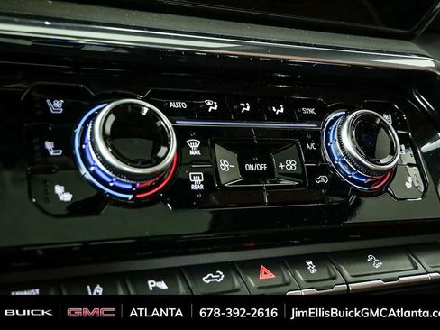 New 2026 GMC Sierra 2500 Denali Ultimate image 17