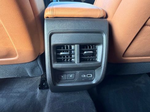 Used 2022 Cadillac XT4 Premium Luxury w/ Enhanced Visibility Package FWD image 22