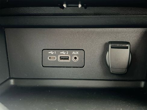 Used 2021 Nissan Sentra SV image 30