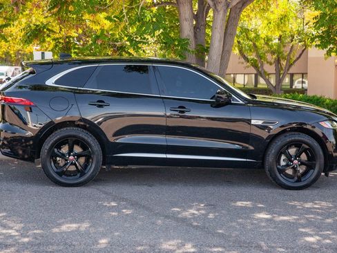 Used 2021 Jaguar F-PACE S image 4