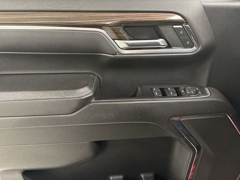 Used 2024 Chevrolet Silverado 1500 RST w/ Z71 Off-Road Package image 11