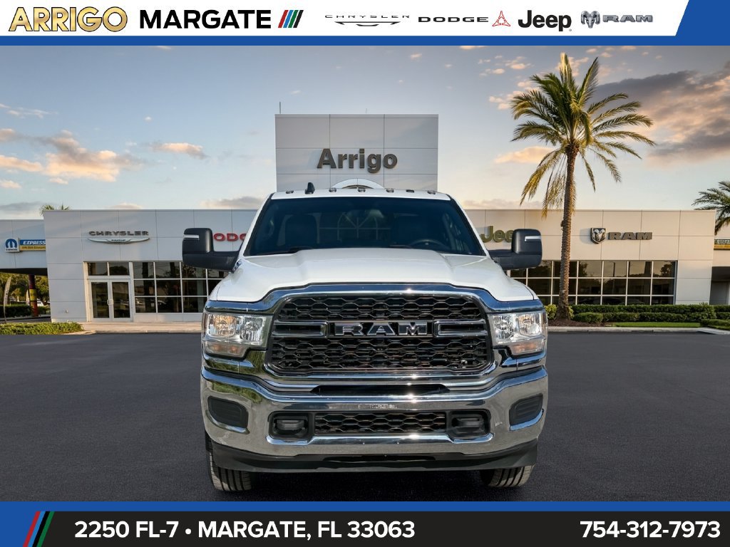 Certified 2024 RAM 2500 Tradesman w/ Chrome Appearance Group AWD/4WD image 2