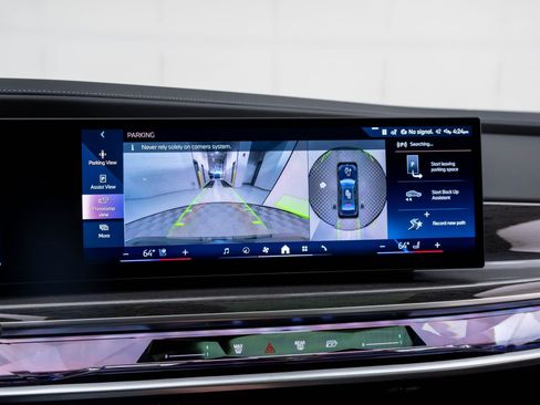 New 2026 BMW 760i xDrive w/ Executive Package image 24