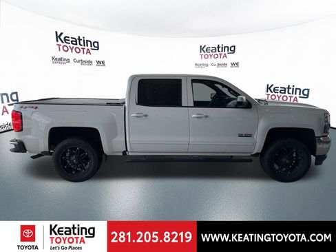 Used 2017 Chevrolet Silverado 1500 LT w/ Texas Edition image 8
