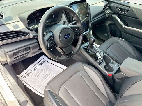 Certified 2025 Subaru Crosstrek 2.5i Limited w/ Popular Package #3A AWD/4WD image 24